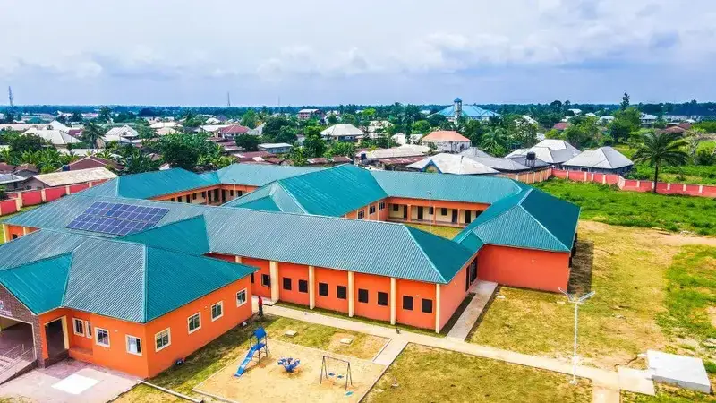 Model Primary School, Holy Child Convent Primary School, Hospital Road