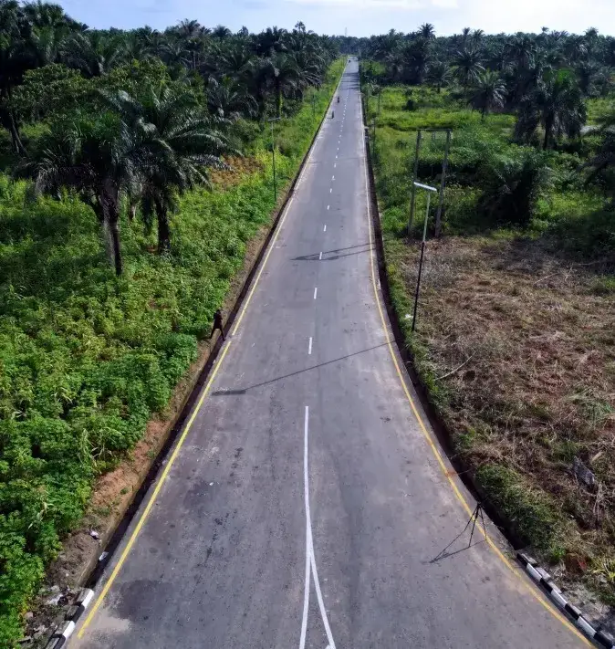 15.8km Ikot Esu to Azumini Road