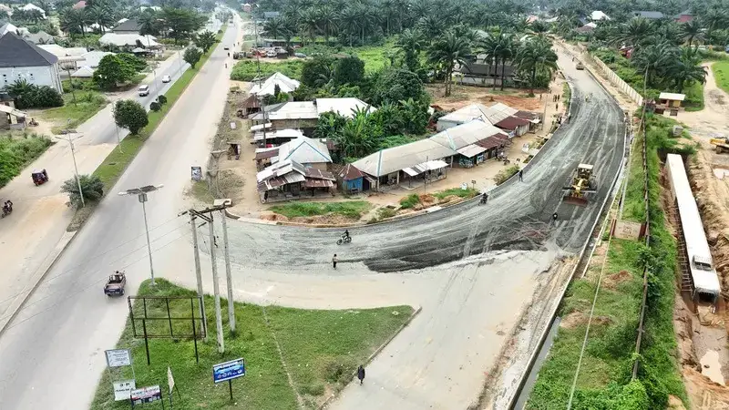 Ediene Abak - Ikot Ekan Road