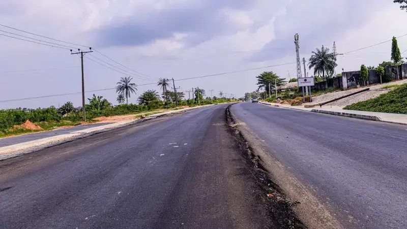 Dualisation of Uyo Village Road with a bridge