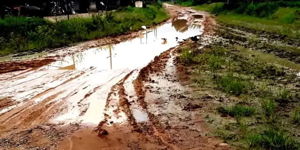 Before: Abak 10 - Manta Road