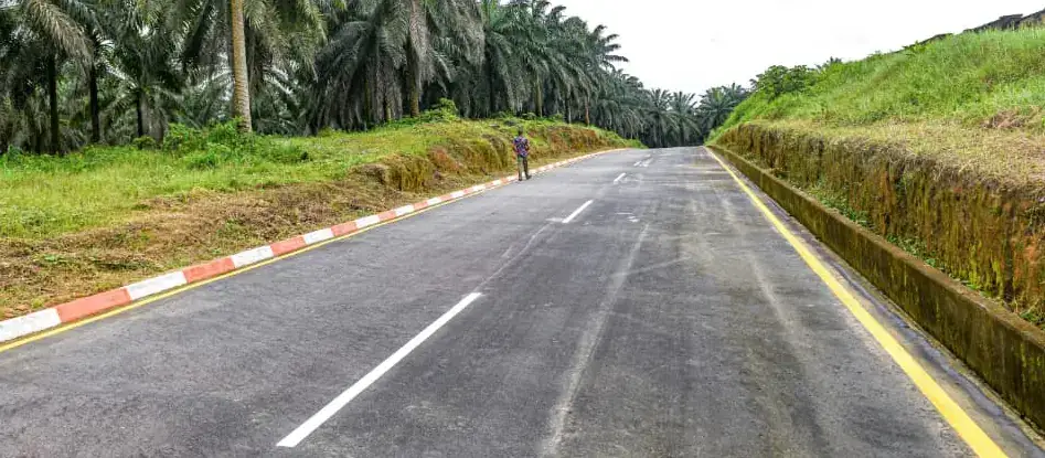 Dakkada Global Oil Palm Estate main access road