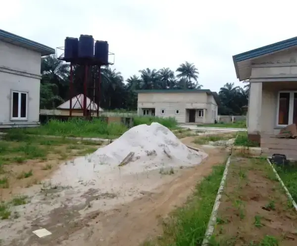 Model Primary Health Centre, Midim Atan