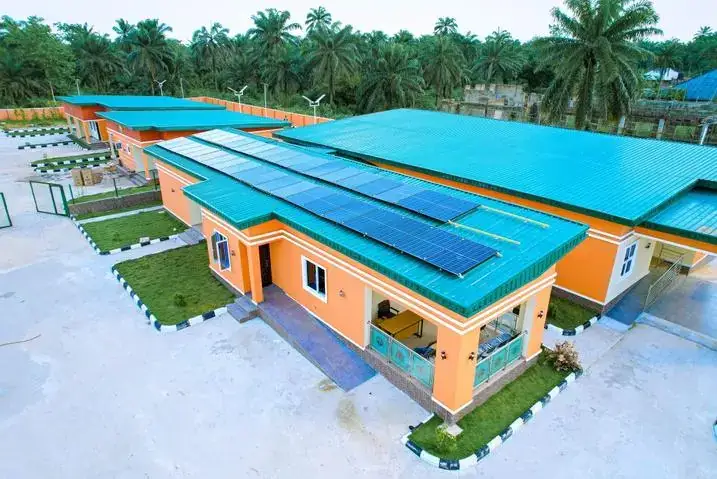 Health centre building with solar panels on the roof, Ikot Nkwo