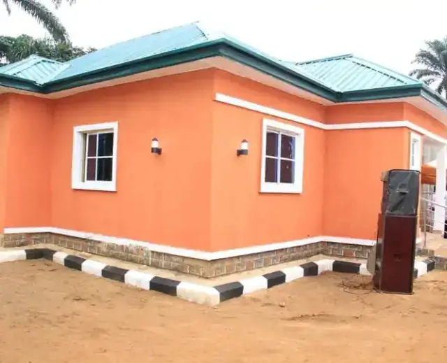 Side view of an ARISE Compassionate Home in Ika