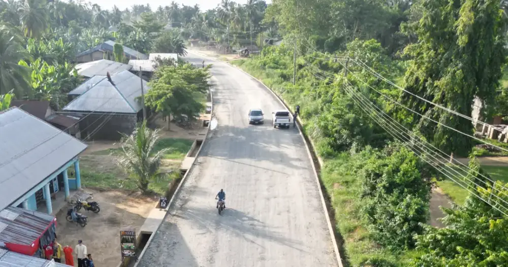Ikot Akpaden-Ibekwe Akpanya Road, 18km