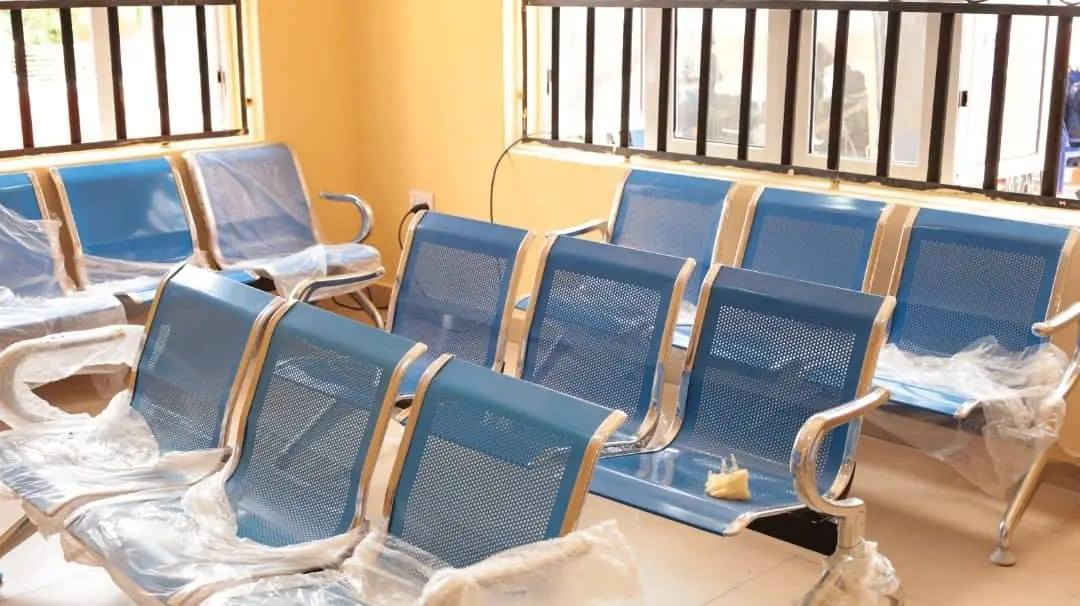 Waiting area seating