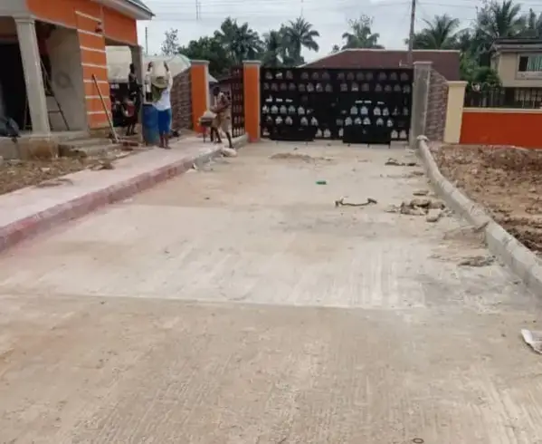 Entrance drive of the Model Primary School
