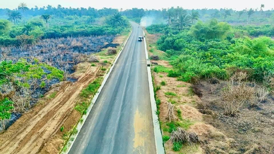 Mkpat Enin-Ikot Ekpe-Ikot Afang-Ikot Umiang-Mbioto-Efa Road