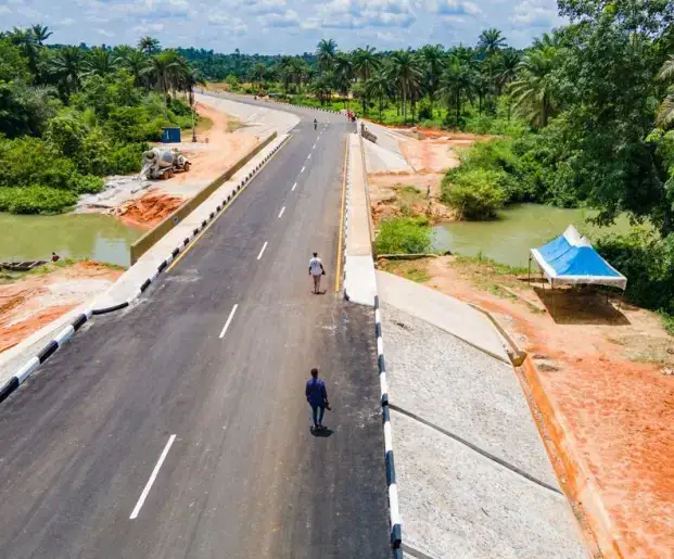 Nto Ide-Ikot Amba Bridge and approach road, view along the new road
