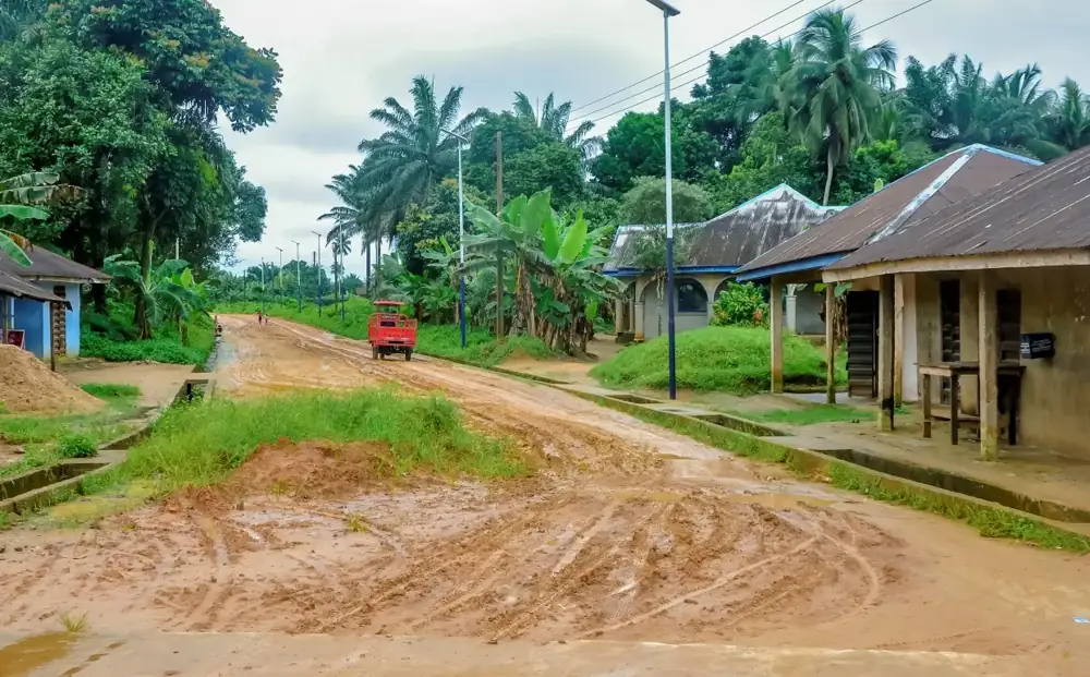Nsie - Offi - Uruting and Nung Atai - Obufi - Atabong roads