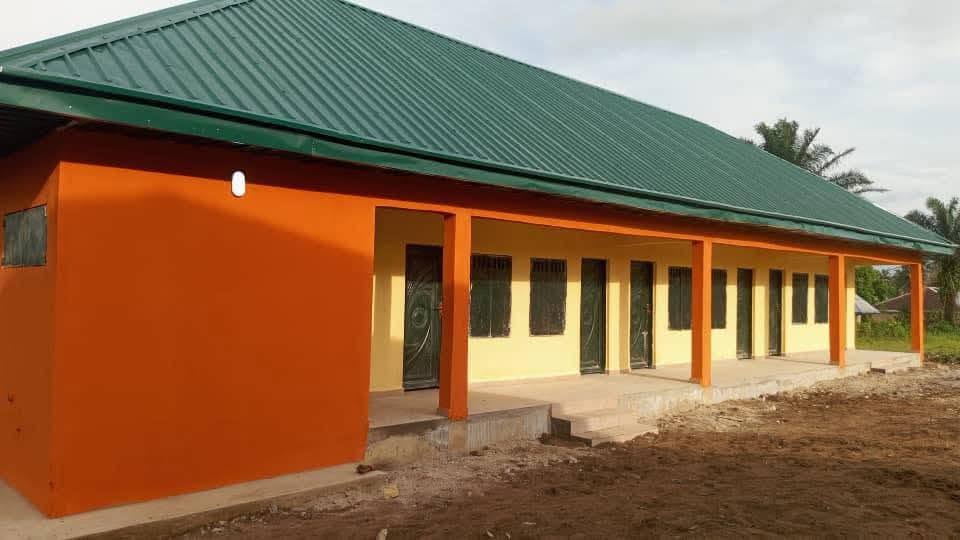 Three-classroom block with solar-powered water, Elei