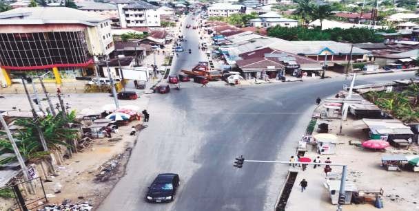Aerial view of the junction on the Itu to Urua Ekpa road